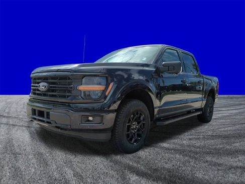 New 2025 Ford F150 XLT w/ Equipment Group 302A MID image 8