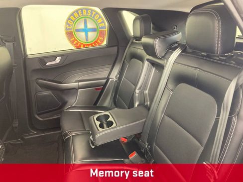 Used 2024 Ford Escape Platinum image 16