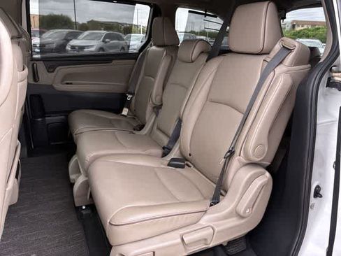 Used 2024 Honda Odyssey Elite image 21