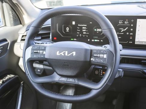 New 2026 Kia EV9 Wind image 8