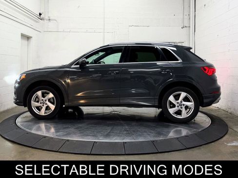 Used 2020 Audi Q3 2.0T Premium image 5