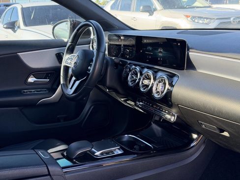 Used 2019 Mercedes-Benz A 220 image 25