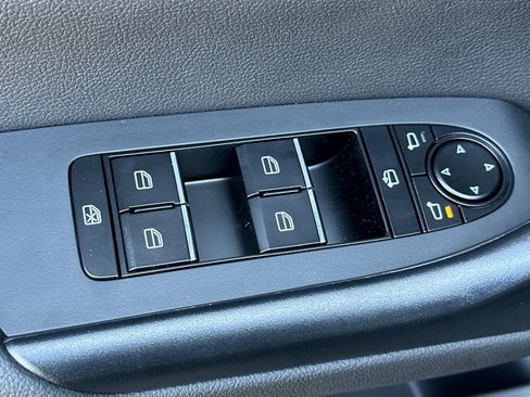 Used 2025 MAZDA CX-50 2.5 Hybrid w/ Cargo Package image 13