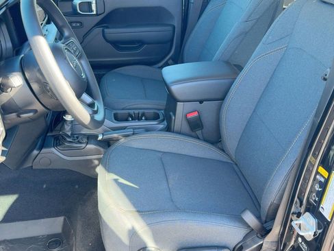 New 2026 Jeep Gladiator Sport image 4