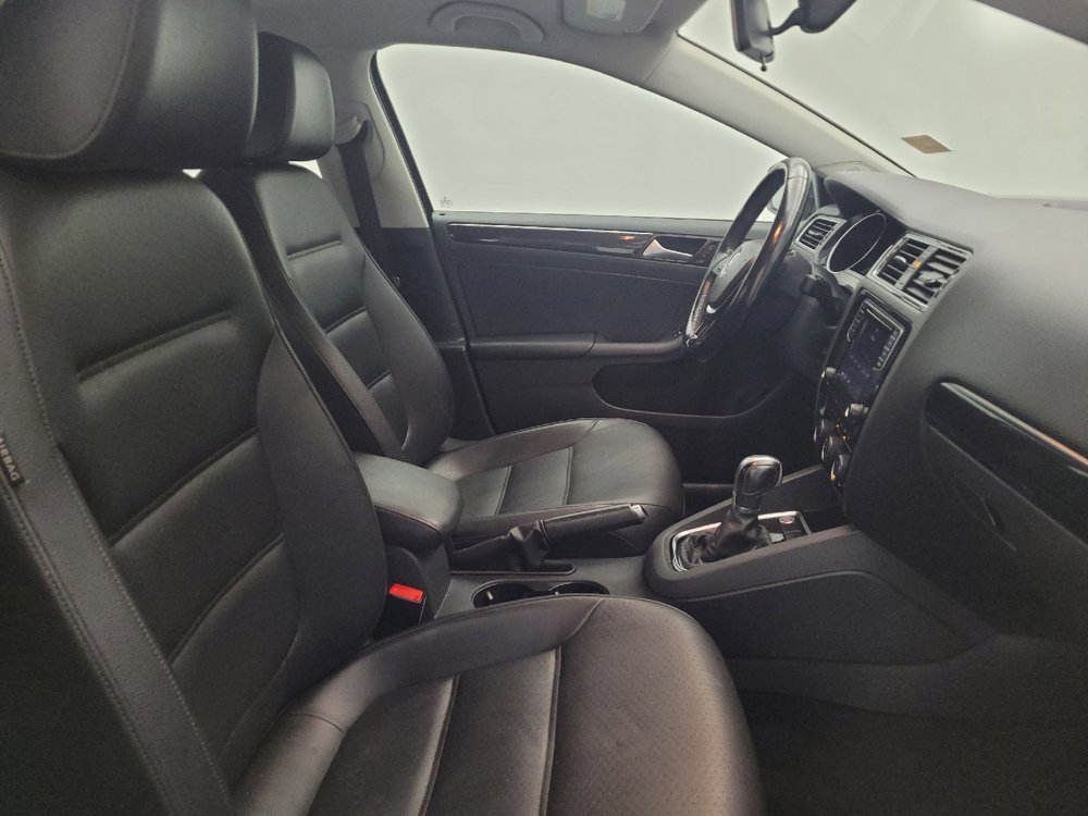 Used 2017 Volkswagen Jetta SEL FWD image 21