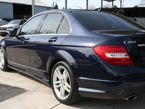 Used 2012 Mercedes-Benz C 300 C 300 Luxury 4MATIC AWD 4dr Se image 8