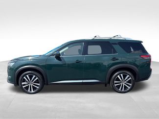 Used 2023 Nissan Pathfinder Platinum AWD/4WD video 2