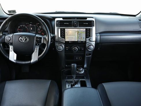 Used 2024 Toyota 4Runner SR5 Premium image 28