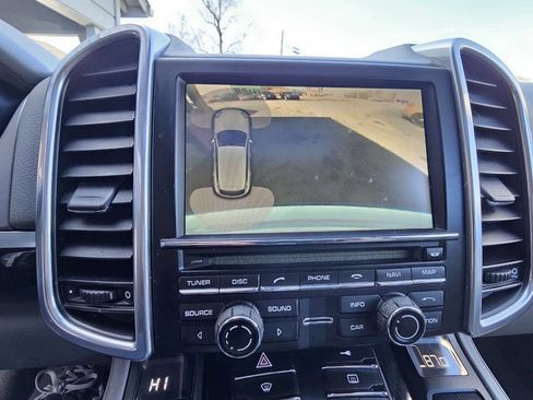 Used 2012 Porsche Cayenne Tiptronic AWD 4dr SUV image 27