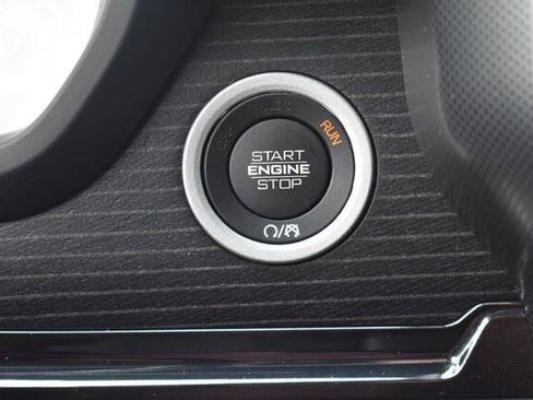 Used 2022 RAM 1500 Limited AWD/4WD image 36