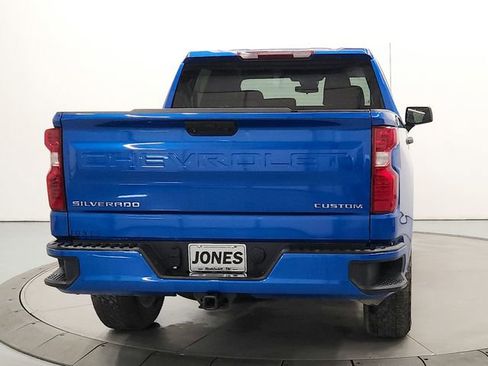 Used 2023 Chevrolet Silverado 1500 Custom AWD/4WD image 6