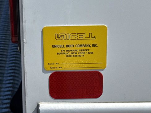 New 2025 GMC Savana 3500 w/ Power Convenience Package RWD image 7