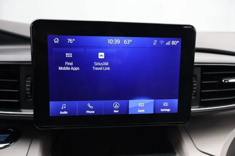 Used 2023 Ford Explorer XLT w/ Equipment Group 202A AWD/4WD image 33