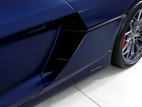 Used 2026 Lamborghini Temerario AWD/4WD image 34