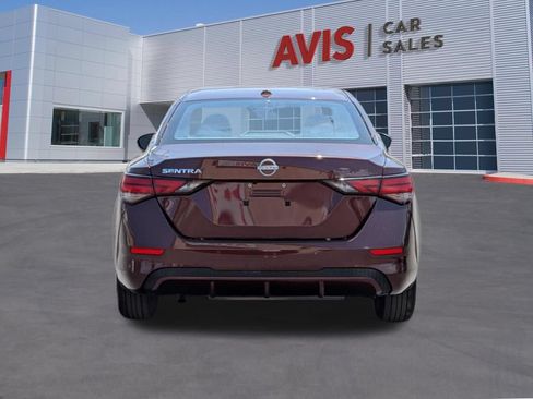 Used 2025 Nissan Sentra SV FWD image 7
