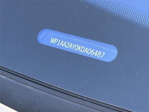 Used 2019 Porsche Cayenne image 28