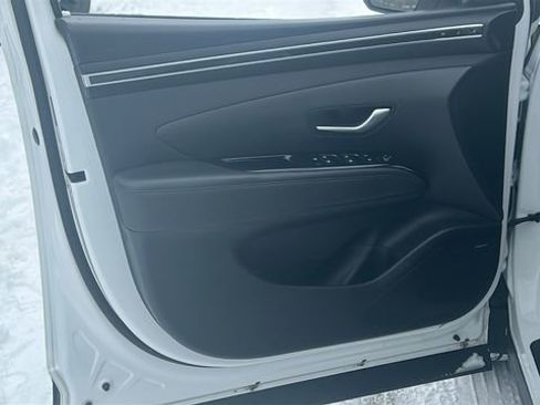 Used 2023 Hyundai Tucson Limited image 18