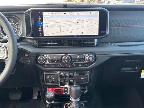 New 2026 Jeep Gladiator Rubicon AWD/4WD image 20