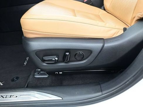 Used 2023 Lexus RX 350 Premium Plus w/ Cold Area Package FWD image 10