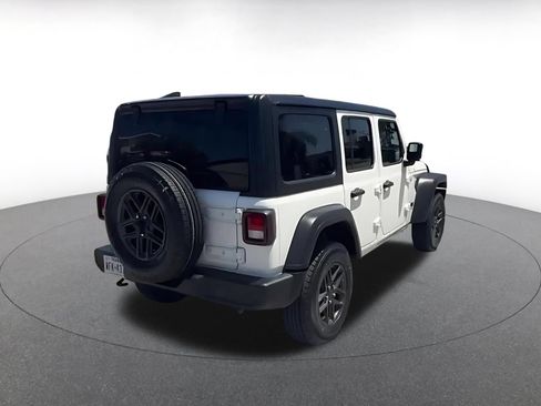Used 2025 Jeep Wrangler Unlimited Sport AWD/4WD image 12