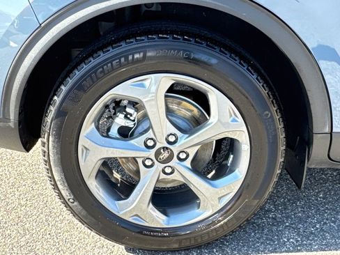 Used 2025 Ford Escape ST-Line image 17