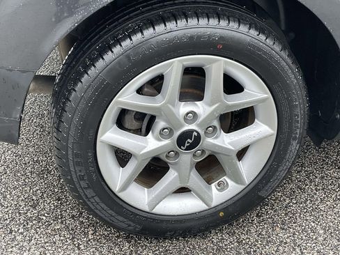 Used 2022 Kia Soul LX w/ Technology Package image 7