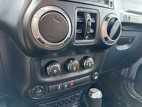 Used 2017 Jeep Wrangler Unlimited Sport w/ Quick Order Package 24S image 20