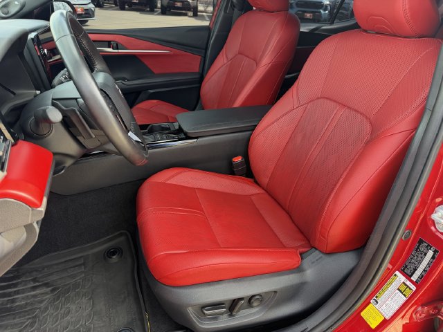 Used 2025 Toyota Camry XSE w/ Premium Package FWD image 24