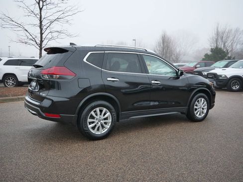 Used 2020 Nissan Rogue SV image 46