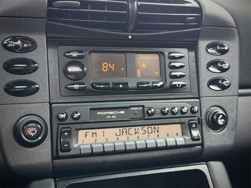 Used 1999 Porsche 911 Carrera image 30