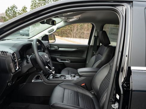 New 2025 Ford Ranger Lariat w/ FX4 Off-Road Package image 14