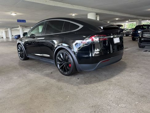Used 2021 Tesla Model X Performance AWD/4WD image 2