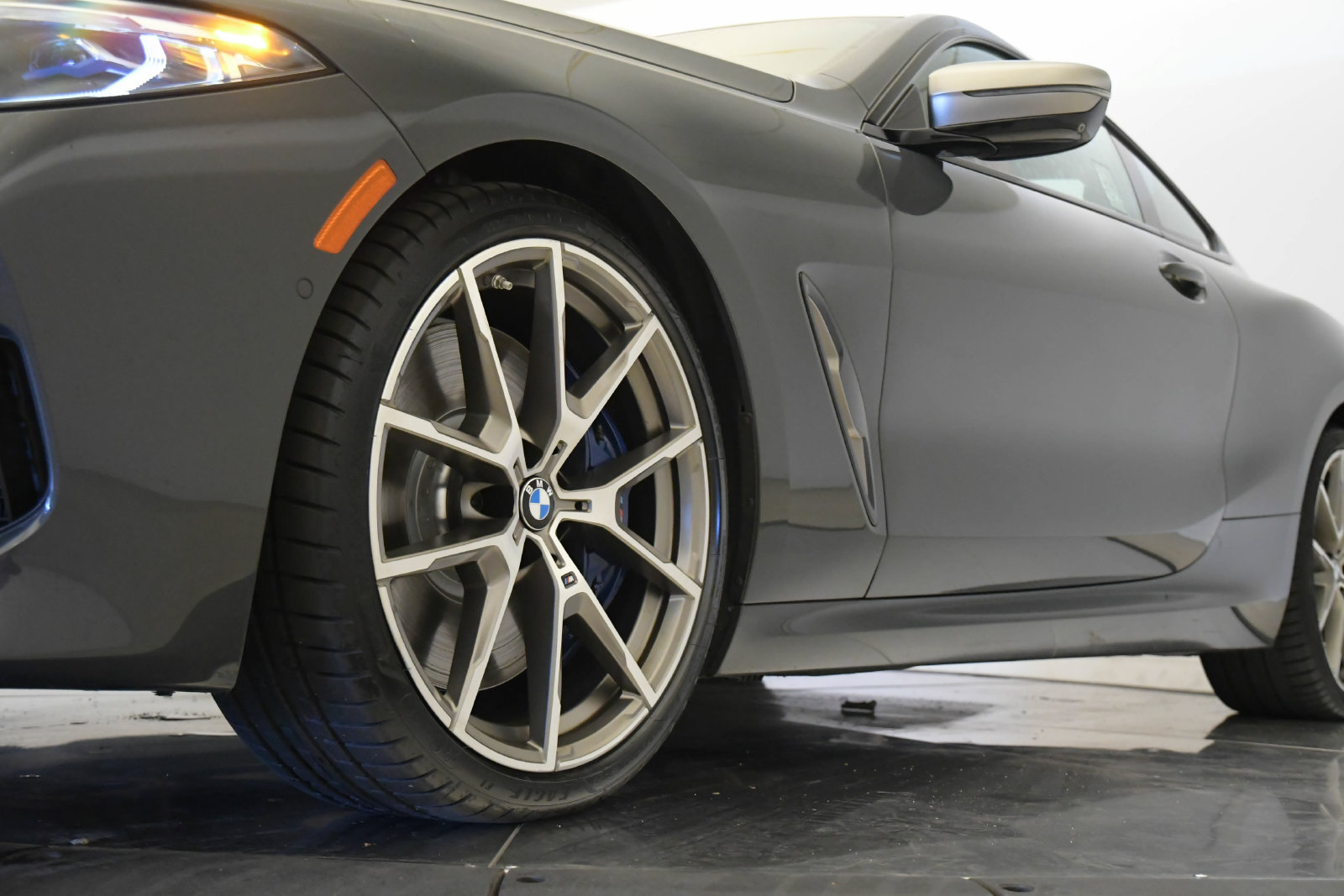 Used 2019 BMW M850i xDrive Coupe AWD/4WD image 9
