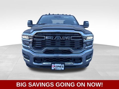 New 2025 RAM 2500 Big Horn image 4