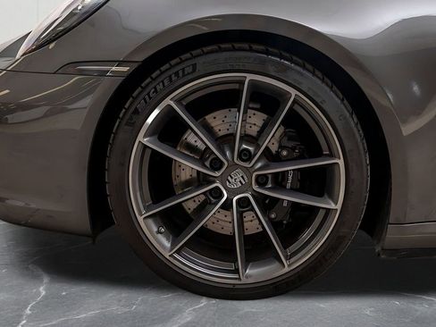 Used 2021 Porsche 911 Carrera S RWD image 38