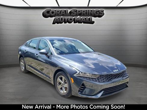Certified 2023 Kia K5 LXS FWD image 1
