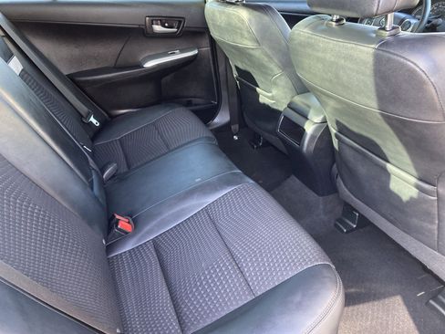 Used 2012 Toyota Camry LE image 28