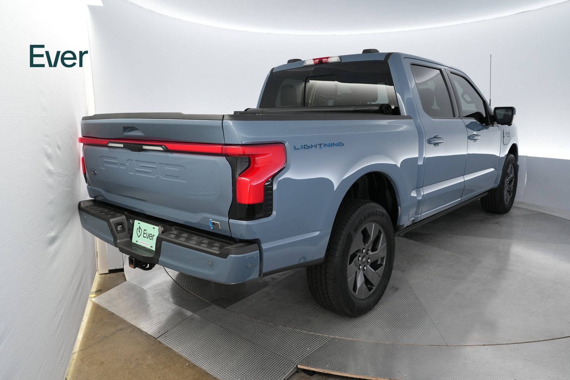 Used 2023 Ford F150 Lightning Lariat w/ Equipment Group 511A High AWD/4WD image 3