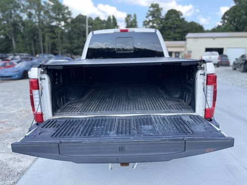 Used 2017 Ford F250 Lariat w/ Lariat Ultimate Package AWD/4WD image 7