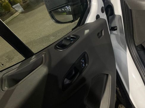 New 2026 Ford Transit 250 148 Medium Roof w/ Load Area Protection Package image 14