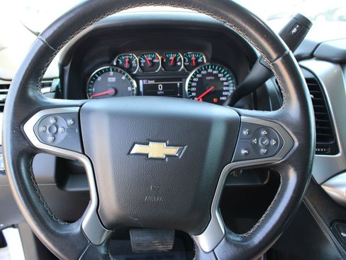 Used 2017 Chevrolet Suburban LT AWD/4WD image 12