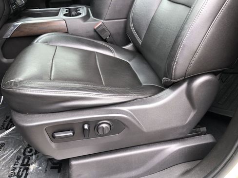 Used 2020 GMC Sierra 1500 SLT w/ SLT Premium Plus Package image 14