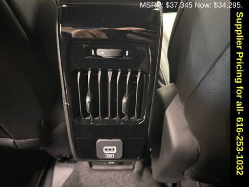 New 2026 Jeep Compass Limited image 17