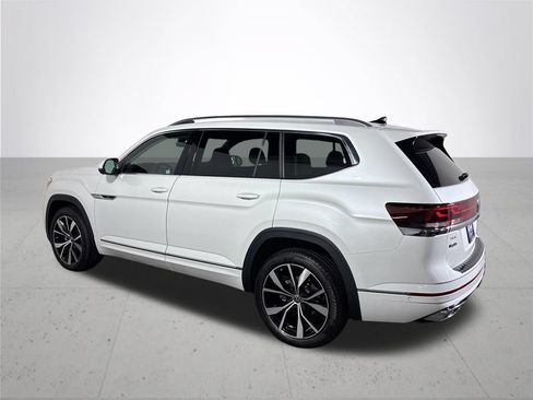 New 2026 Volkswagen Atlas SEL Premium R-Line AWD/4WD image 8
