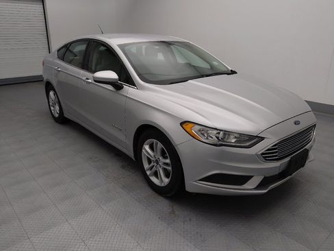 Used 2018 Ford Fusion S image 13