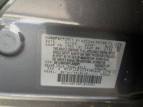 Used 2023 Nissan Versa SV image 28