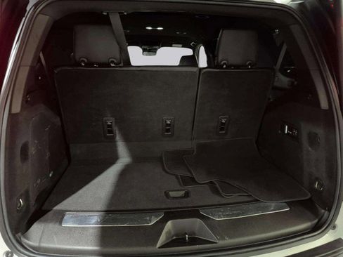 Used 2021 Cadillac Escalade Luxury image 57