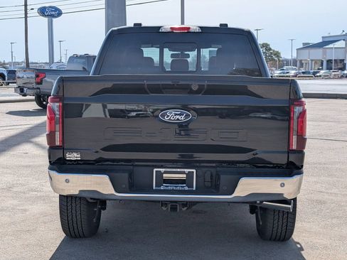 Used 2025 Ford F150 Lariat w/ Equipment Group 502A High image 4