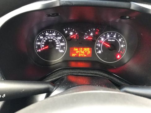 Used 2021 RAM ProMaster City Tradesman w/ Window Group 09 image 19