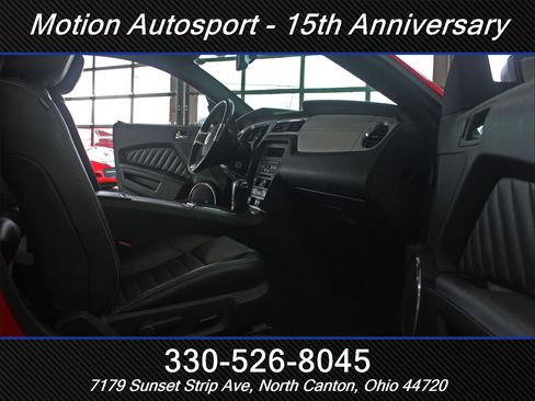 Used 2011 Ford Mustang Premium w/ 203A Rapid Spec Order Code image 31